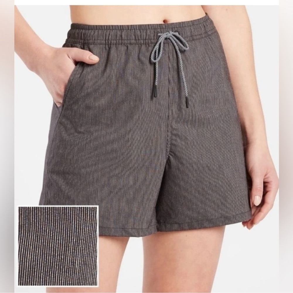 Athleta Marin 5" Board Shorts Size 1X